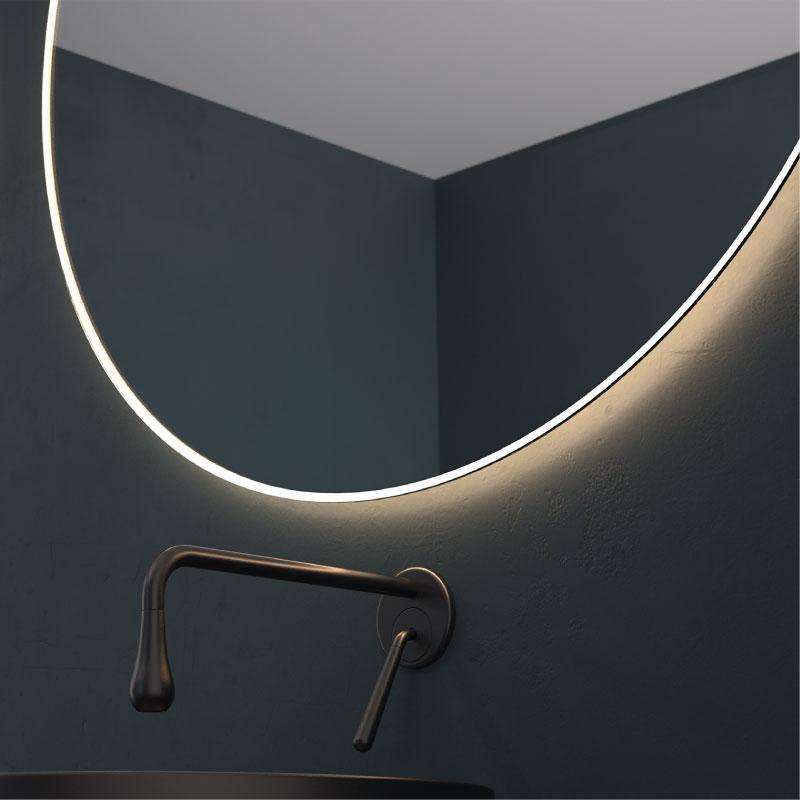 Badspiegel CALEDONIA mit integriertem LED-Licht und Touch-Funktion - Welt der Bäder
