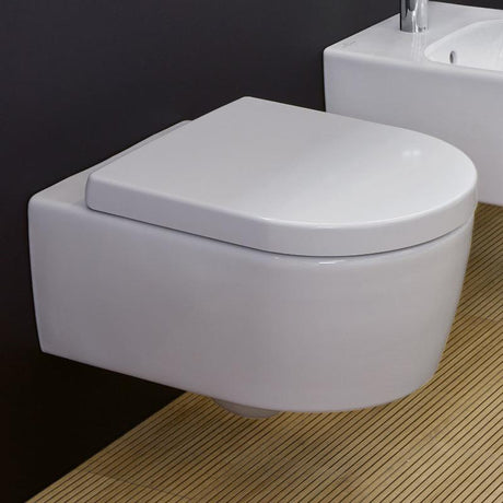 Villeroy & Boch Avento Wand-Tiefspülklosett DirectFlush Combi-Pack