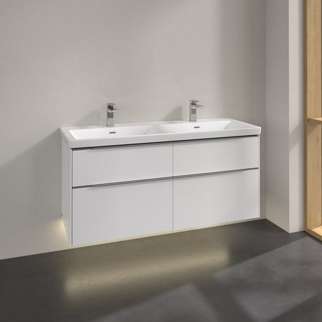 Villeroy & Boch Subway 3.0 Waschtischunterschrank 127,2 cm, 4 Auszüge, Griffe glänzend, mit LED-Licht, für Doppel-Waschtisch